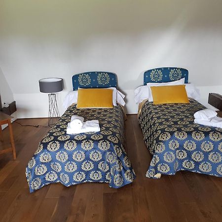 Roeze-sur-Sarthe Manoir De La Beuneche - Location Du Manoir Entier מראה חיצוני תמונה